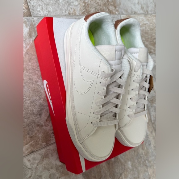 WMNS NIKE COURT LEGACY NN - Picture 1 of 7